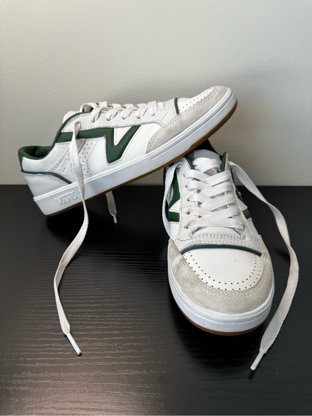 Vans White Low-Top Sneakers with Green Accents